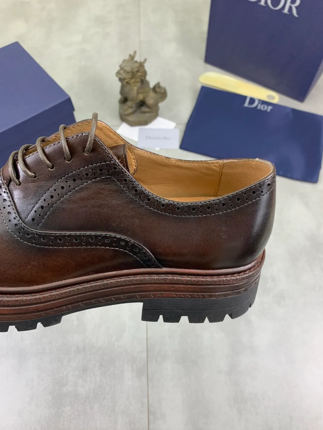 Men's shoes P520 💰【New style】Water-dyed cow lining Original order quality Dior —🆘.Dior Original order purchase, high-end leather shoes, fabric: Made of Italian imported color rubbed wrinkled cowhide➕Water-dyed cow lining/cowhide lining➕Specially available original combination outsole, fine workmanship, real shot🎬Size: 38-45 (with full set of packaging) Color: 3️⃣ colors available